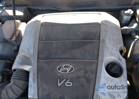 2009 Hyundai Genesis 3.8 z USA, uszkodzony, nr VIN KMHGC46E19U026835